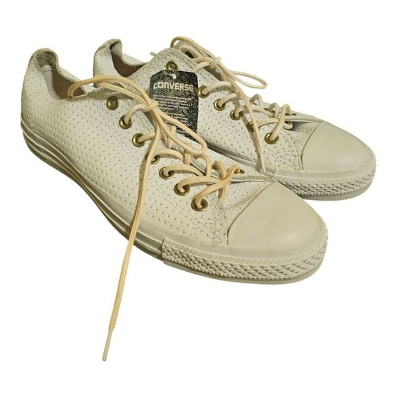 NWT CONVERSE ALL STAR Perforated White Leather Chucks - Size 11 - Picture 1 of 10